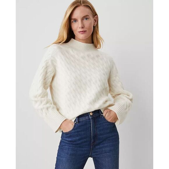 Ann Taylor $348 Cashmere Cable Sweater in ivory womens medium NEW - Picture 1 of 1